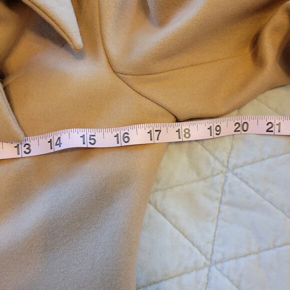 BEBE Blazer Women's XS Camel Wool Blend Tulip Hem Fitted Jacket Button Detail - Picture 7 of 13